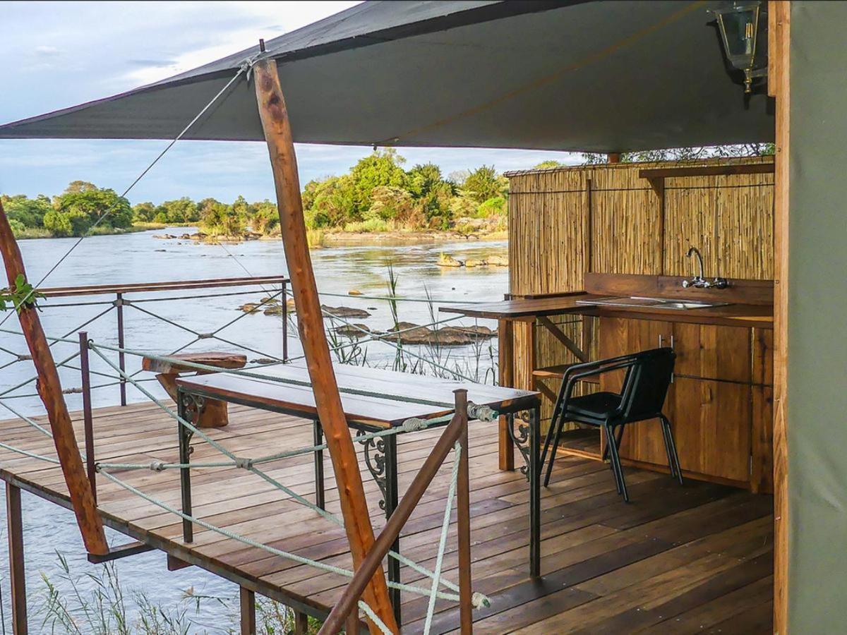 Mobola Lodge Mamono ภายนอก รูปภาพ