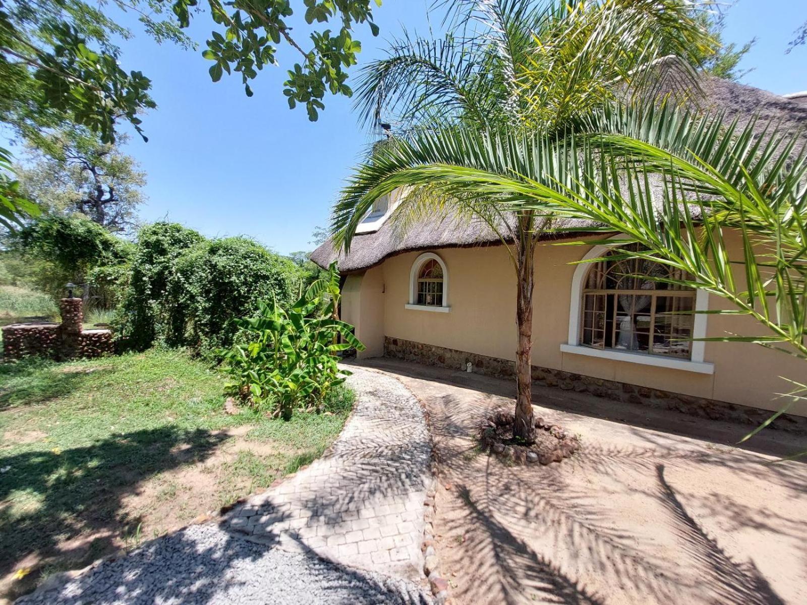 Mobola Lodge Mamono ภายนอก รูปภาพ